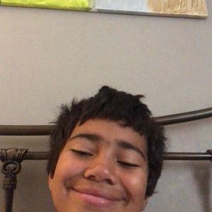 Meet your Posher, Marquez